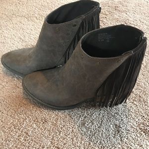 SOLD NWOT Jelly pop ankle booties